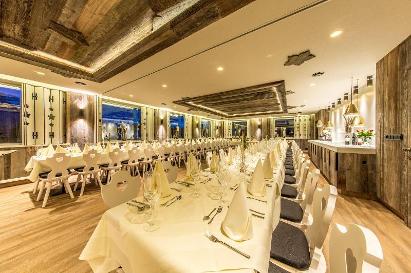 MONDI Hotel Axams - Restoran