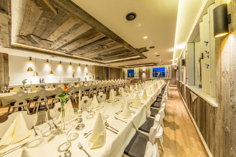 MONDI Hotel Axams - Restoran