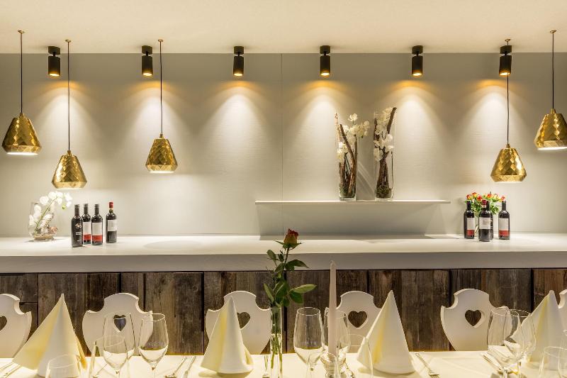 MONDI Hotel Axams - Restoran