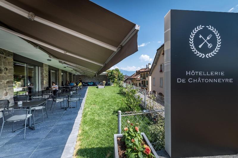 Chatonneyre Hotel et Restaurant - Genel