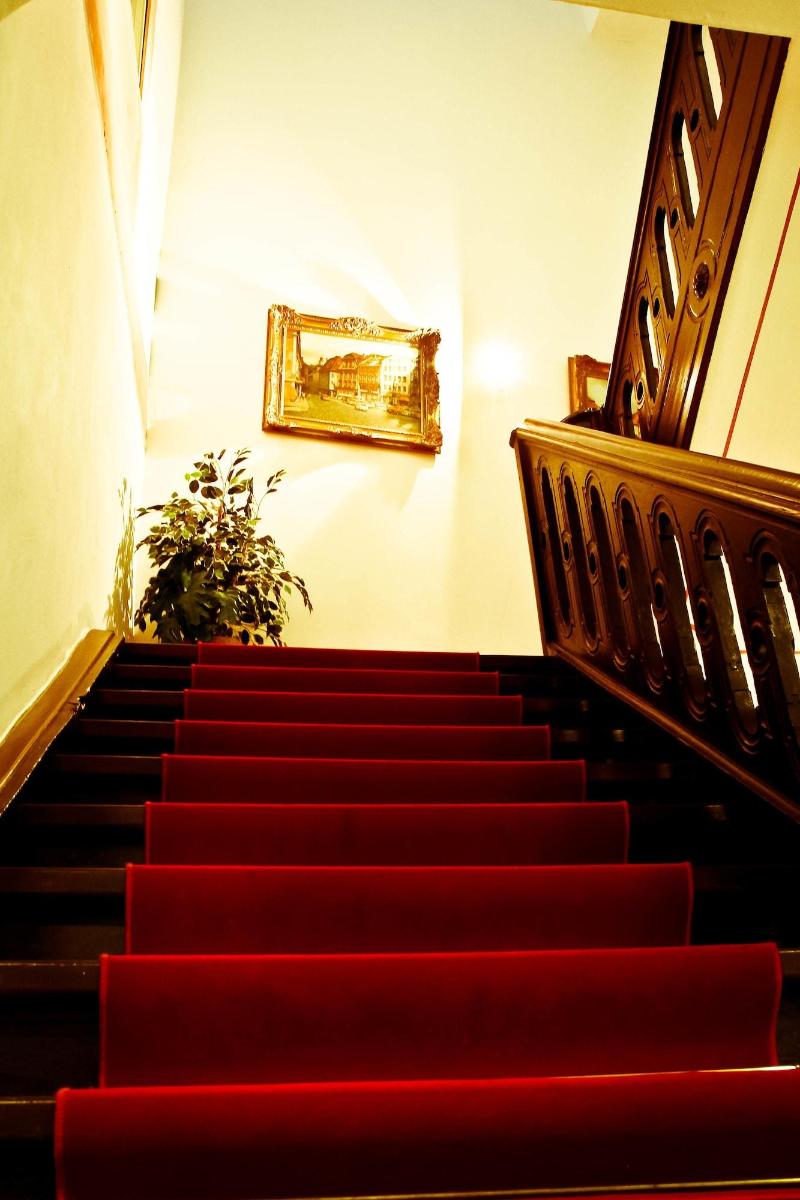 Hotel Adler - Lobi