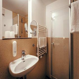 Hotel Adler fotoÄŸrafÄ±