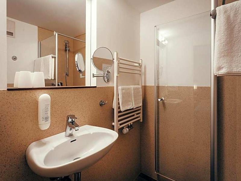 Hotel Adler - Genel