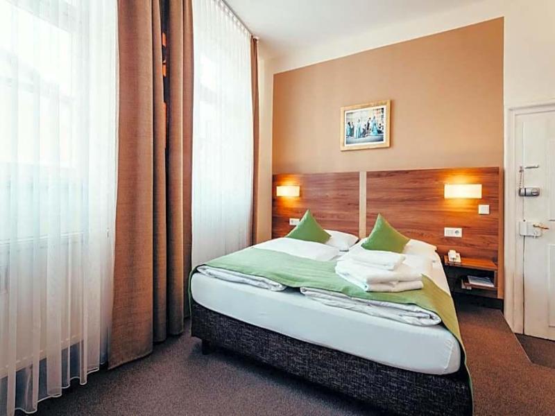Hotel Adler - Genel