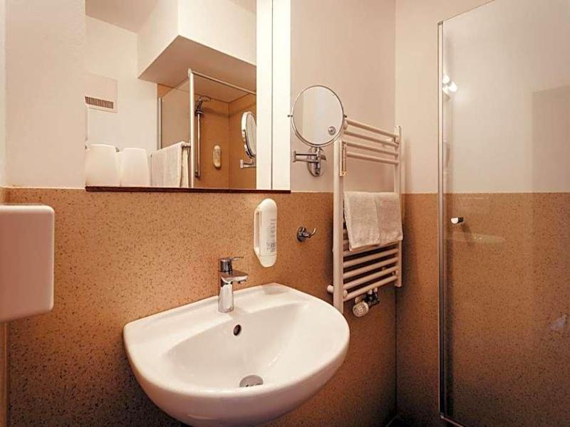 Hotel Adler - Genel
