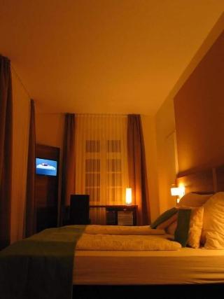 Hotel Adler fotoÄŸrafÄ±