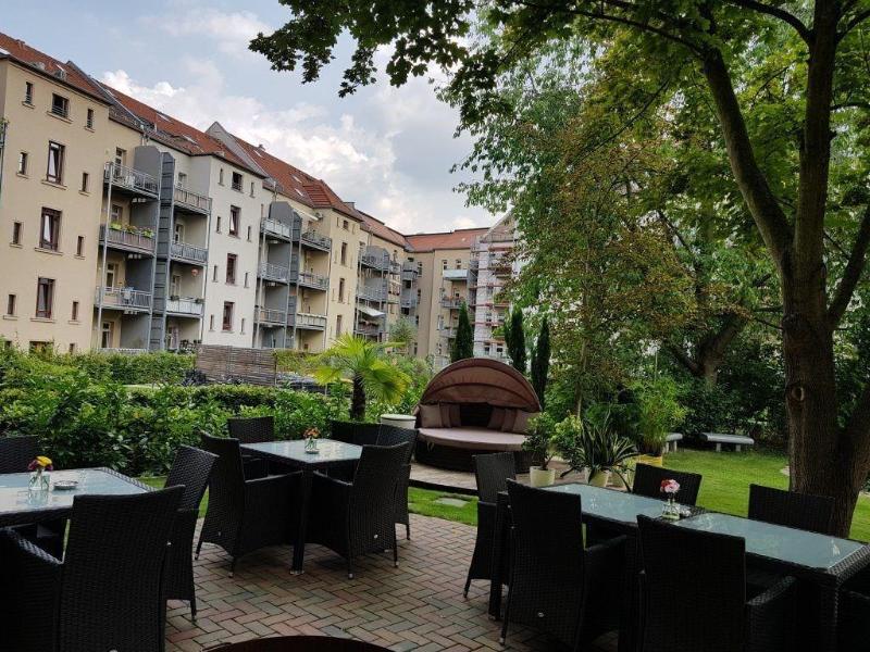 Auenwald Hotel und Apartmenthaus - Teras
