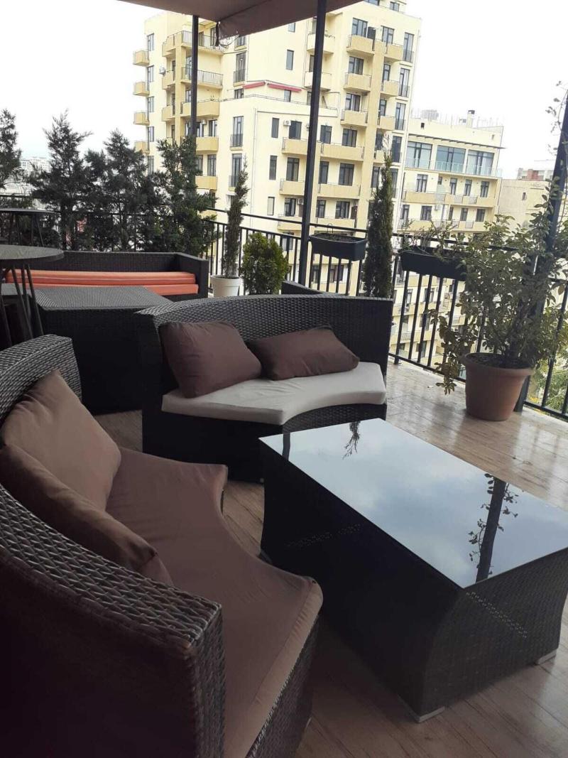 Gallery Art Hotel - Teras