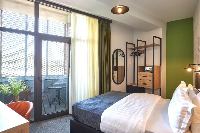 Graphica Tbilisi Hotel - Oda