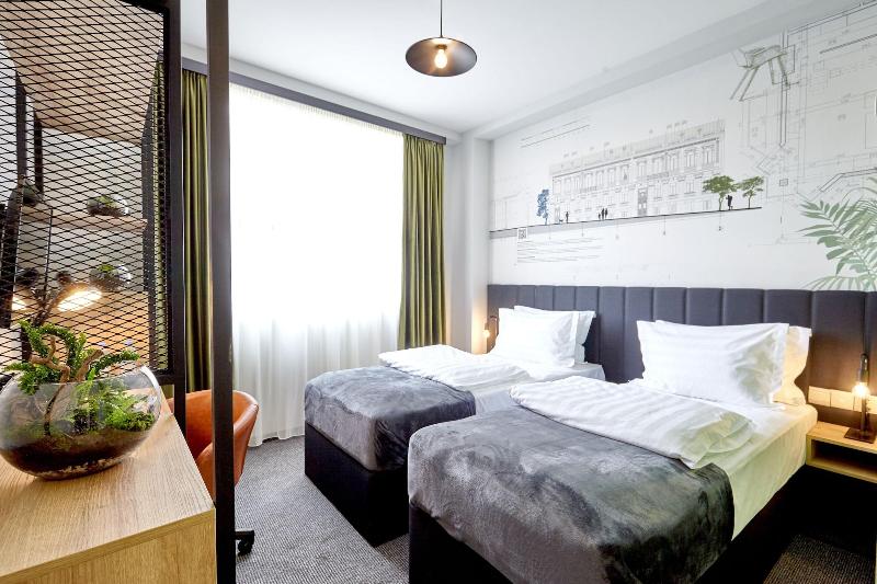 Graphica Tbilisi Hotel - Oda