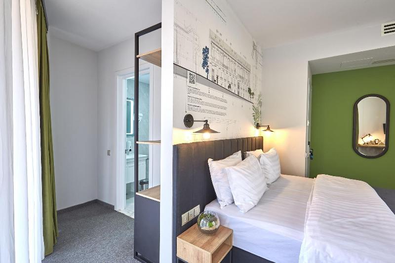 Graphica Tbilisi Hotel - Oda