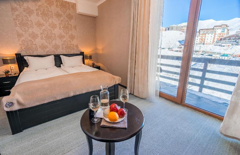 Good Aura Hotel - Oda