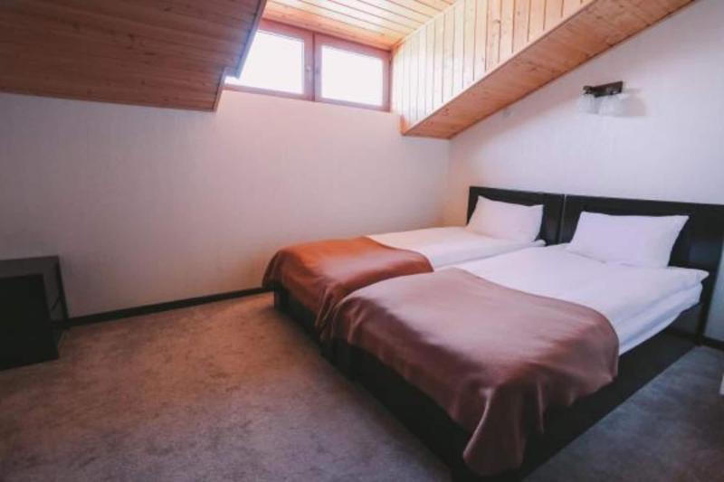 Good Aura Hotel - Oda