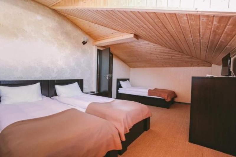 Good Aura Hotel - Oda