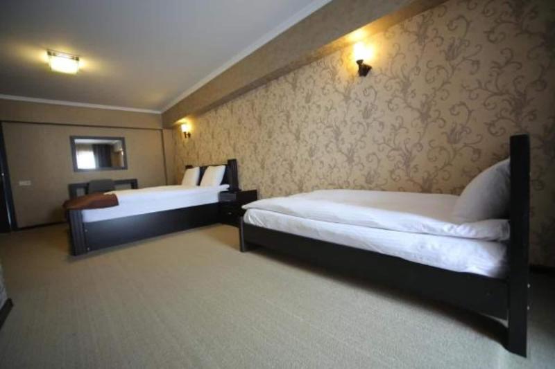 Good Aura Hotel - Oda