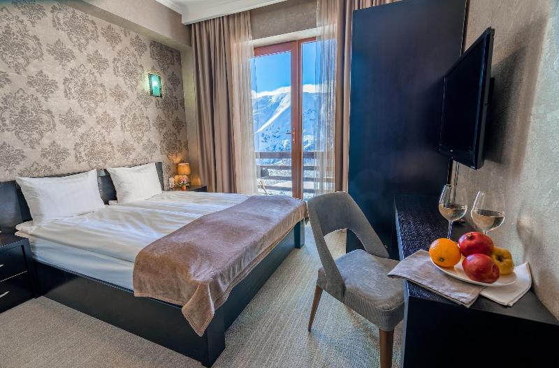 Good Aura Hotel - Oda