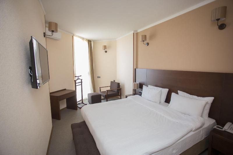 Hotel Corner Inn - Genel