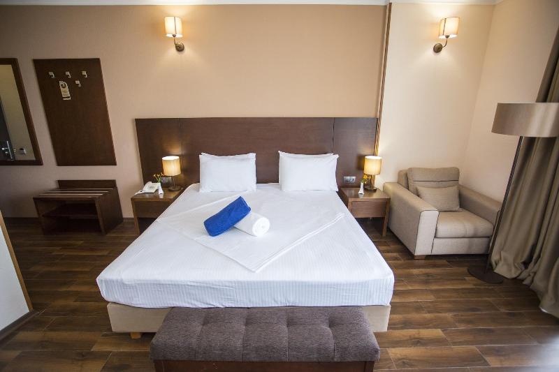 Hotel Corner Inn - Oda