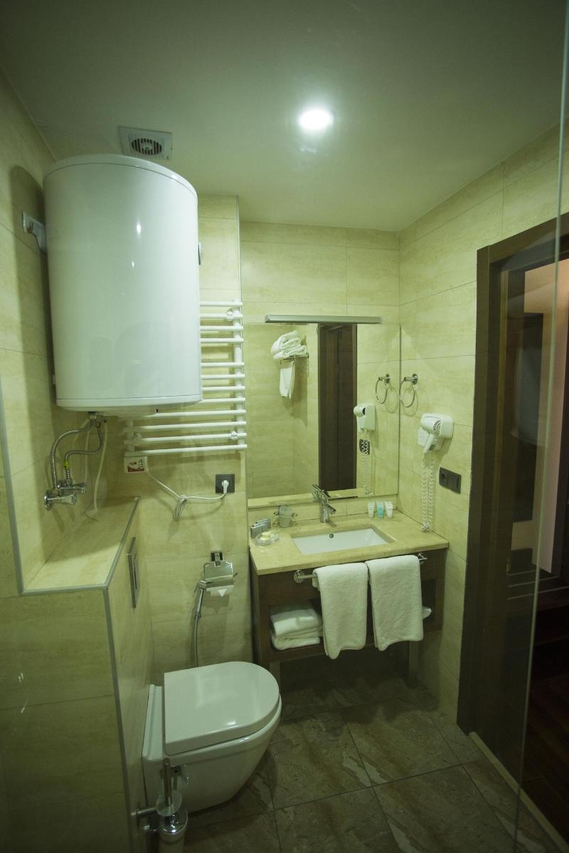 Hotel Corner Inn - Oda