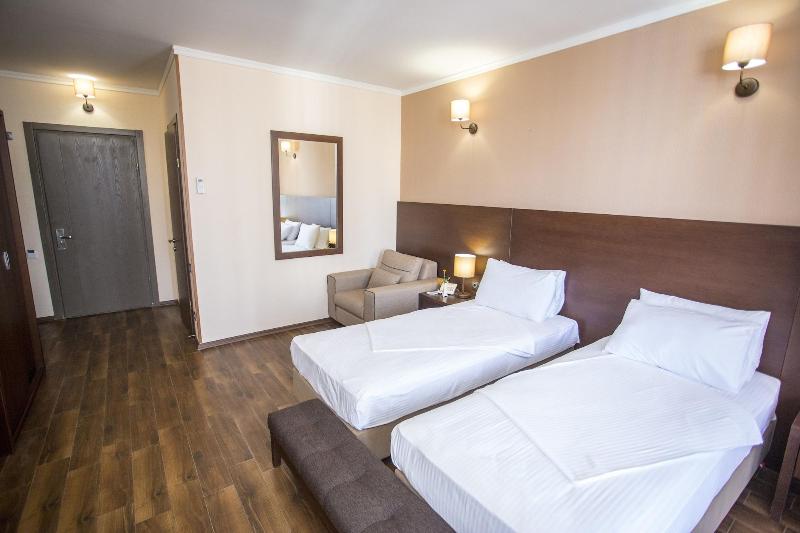 Hotel Corner Inn - Oda