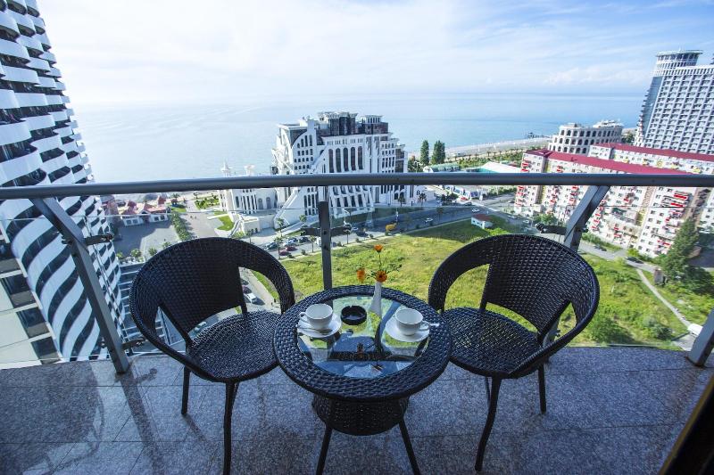 Hotel Corner Inn - Teras
