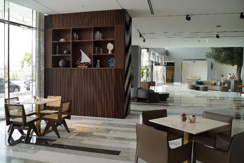 Novotel Jumeirah Village Triangle - Lobi