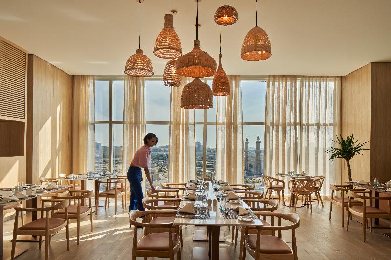Novotel Jumeirah Village Triangle - Restoran