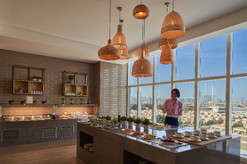 Novotel Jumeirah Village Triangle - Restoran