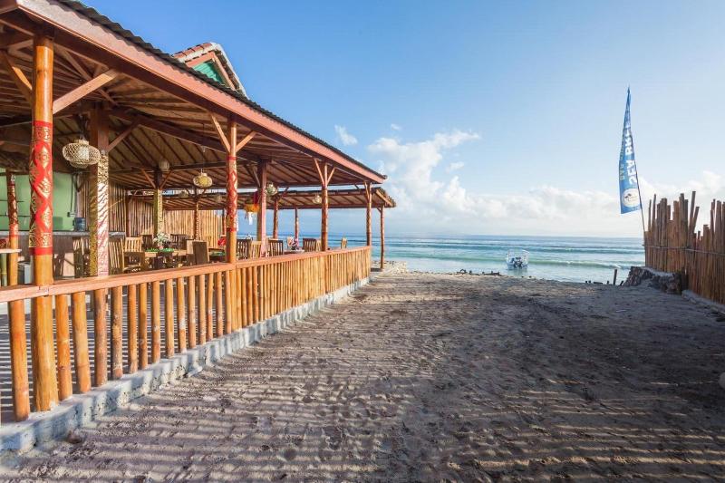 Road Beach Premier - Plaj