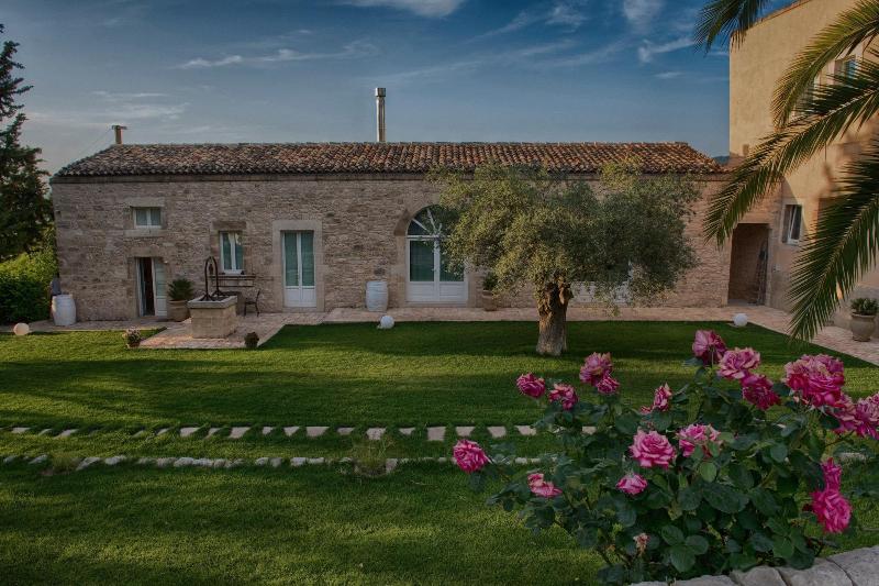 Villa Santa Margherita - Genel
