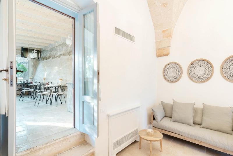 Masseria Torre Rossa - Lobi