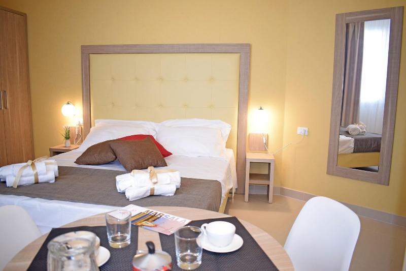 Travini Hotel Residence - Oda