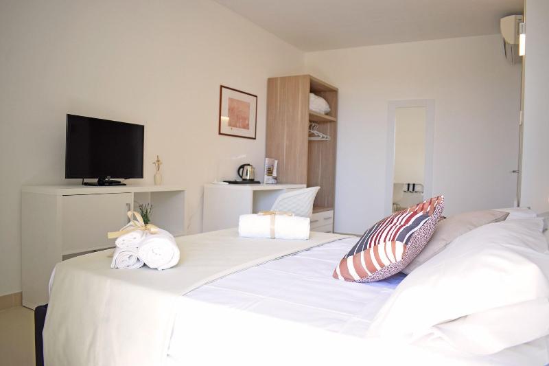 Travini Hotel Residence - Oda