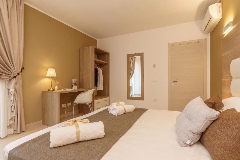 Travini Hotel Residence - Oda