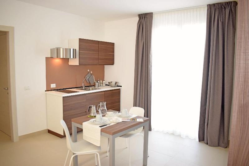 Travini Hotel Residence - Oda