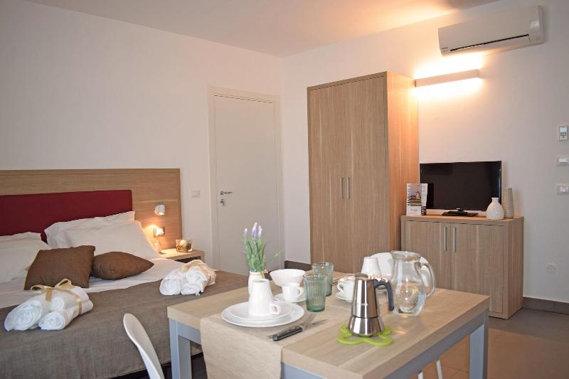 Travini Hotel Residence - Oda