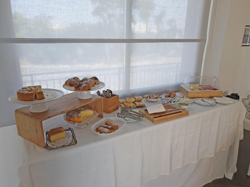 Travini Hotel Residence - Restoran