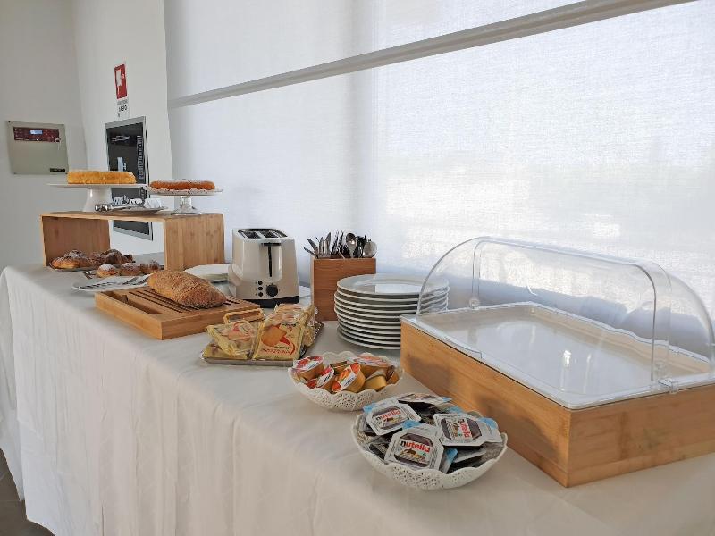Travini Hotel Residence - Restoran