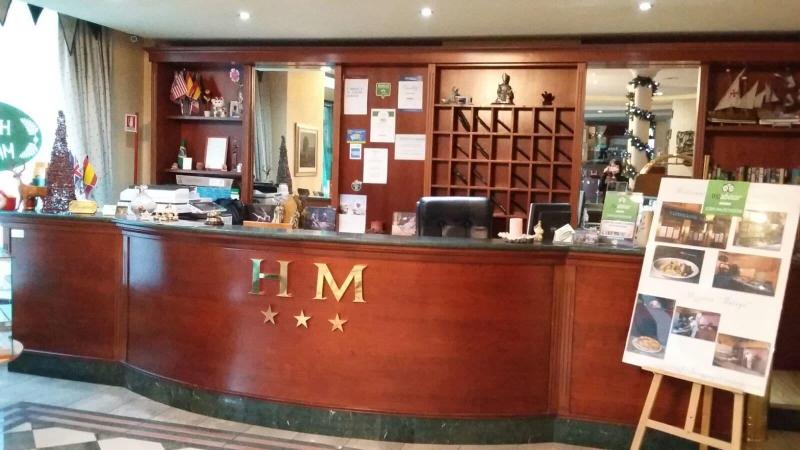 Hotel Malaga - Lobi