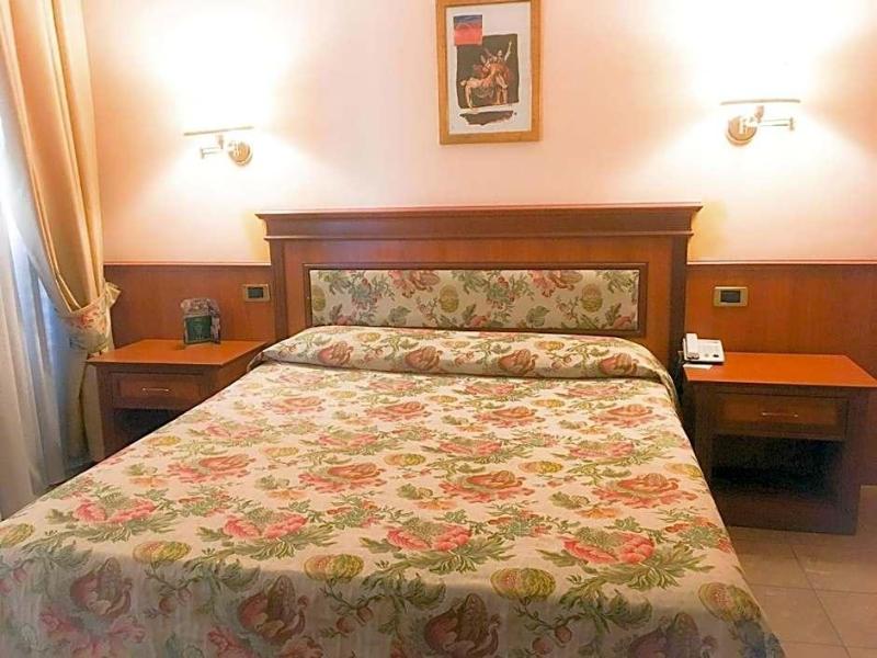 Hotel Malaga - Genel