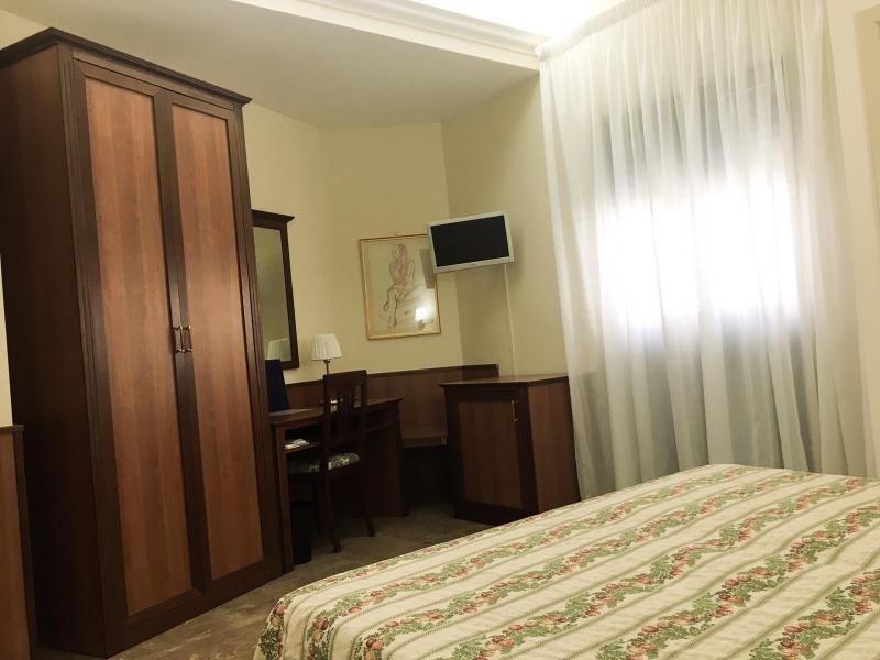 Hotel Malaga - Oda
