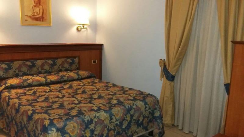 Hotel Malaga - Oda