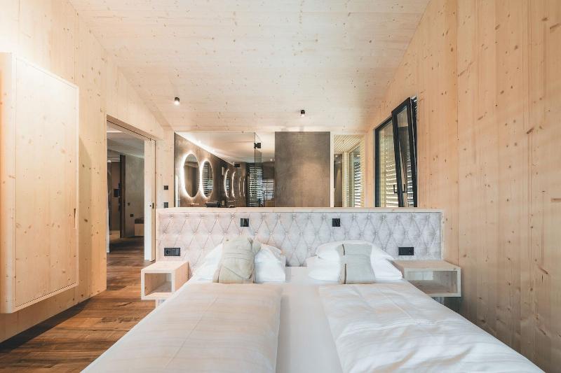 Dolomites Nature Hotel Vigilerhof - Oda