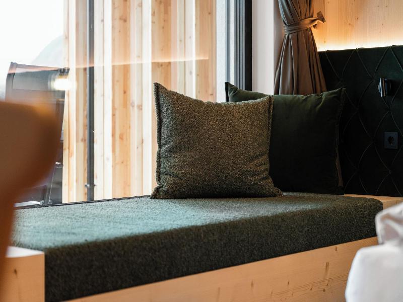 Dolomites Nature Hotel Vigilerhof - Oda