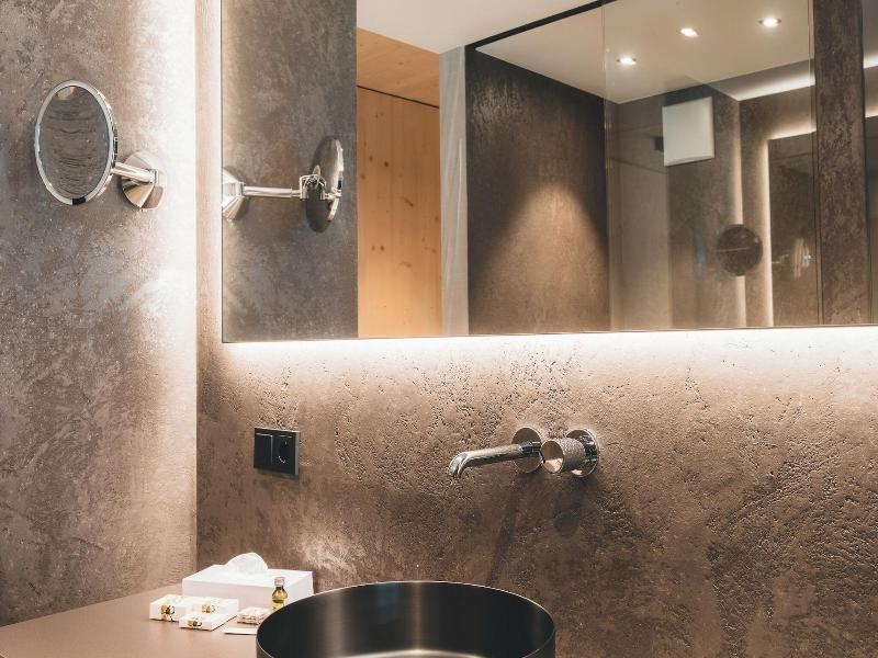 Dolomites Nature Hotel Vigilerhof - Oda