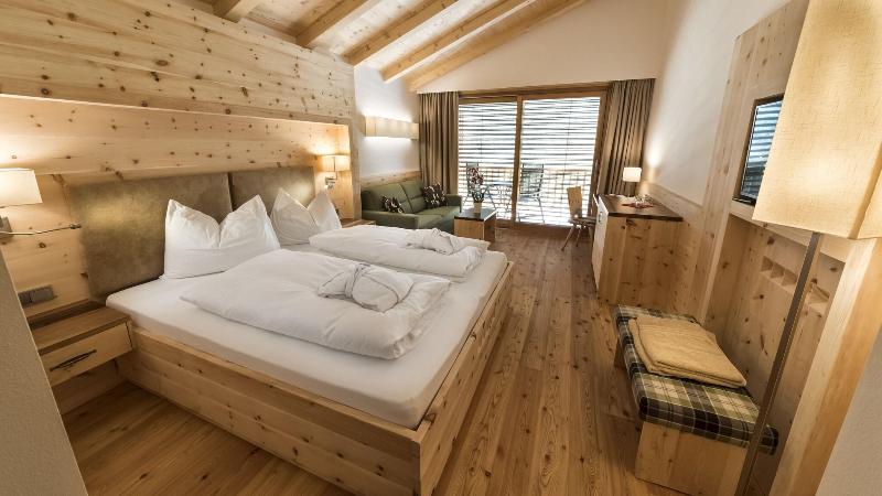Dolomites Nature Hotel Vigilerhof - Oda