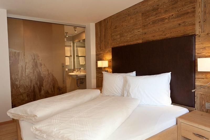 Dolomites Nature Hotel Vigilerhof - Oda