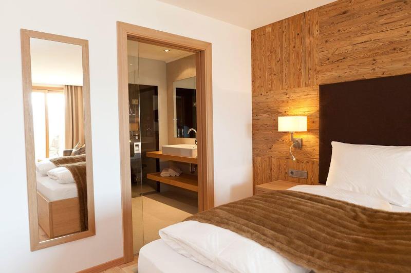 Dolomites Nature Hotel Vigilerhof - Oda