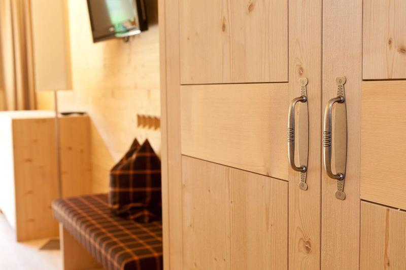 Dolomites Nature Hotel Vigilerhof - Oda