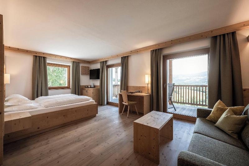 Dolomites Nature Hotel Vigilerhof - Oda